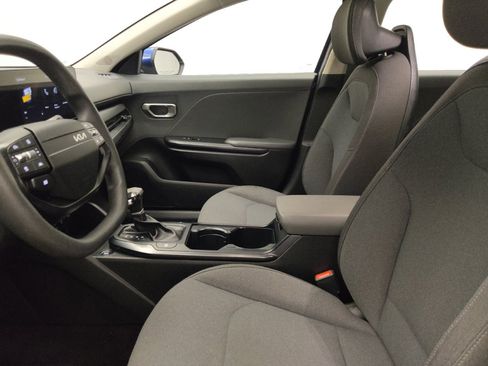 Used 2025 Kia K4 FWD image 17