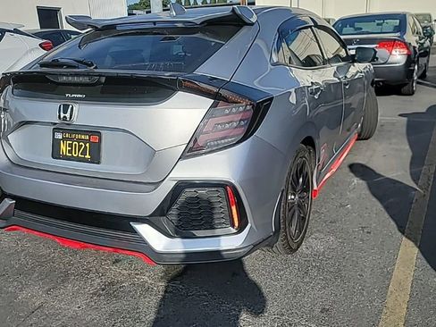 Used 2019 Honda Civic EX image 5