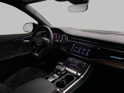 Used 2024 Audi SQ8 Prestige AWD/4WD image 19