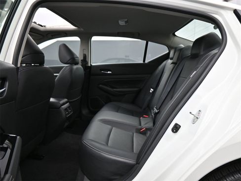 Used 2023 Nissan Altima 2.5 SL image 17