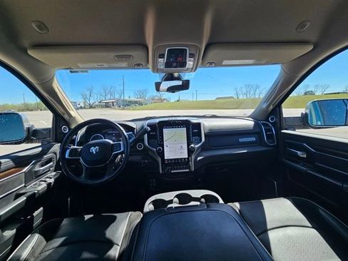 Used 2022 RAM 2500 Laramie image 12