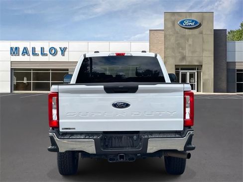 Used 2024 Ford F250 XLT w/ Snow Plow Prep Package image 3