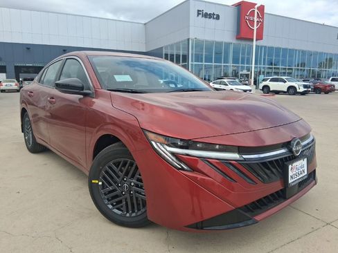 New 2026 Nissan Sentra SV w/ SV Convenience Package FWD image 1