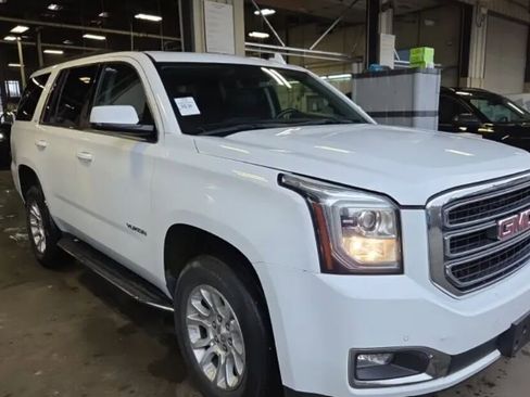 Used 2020 GMC Yukon SLT image 4
