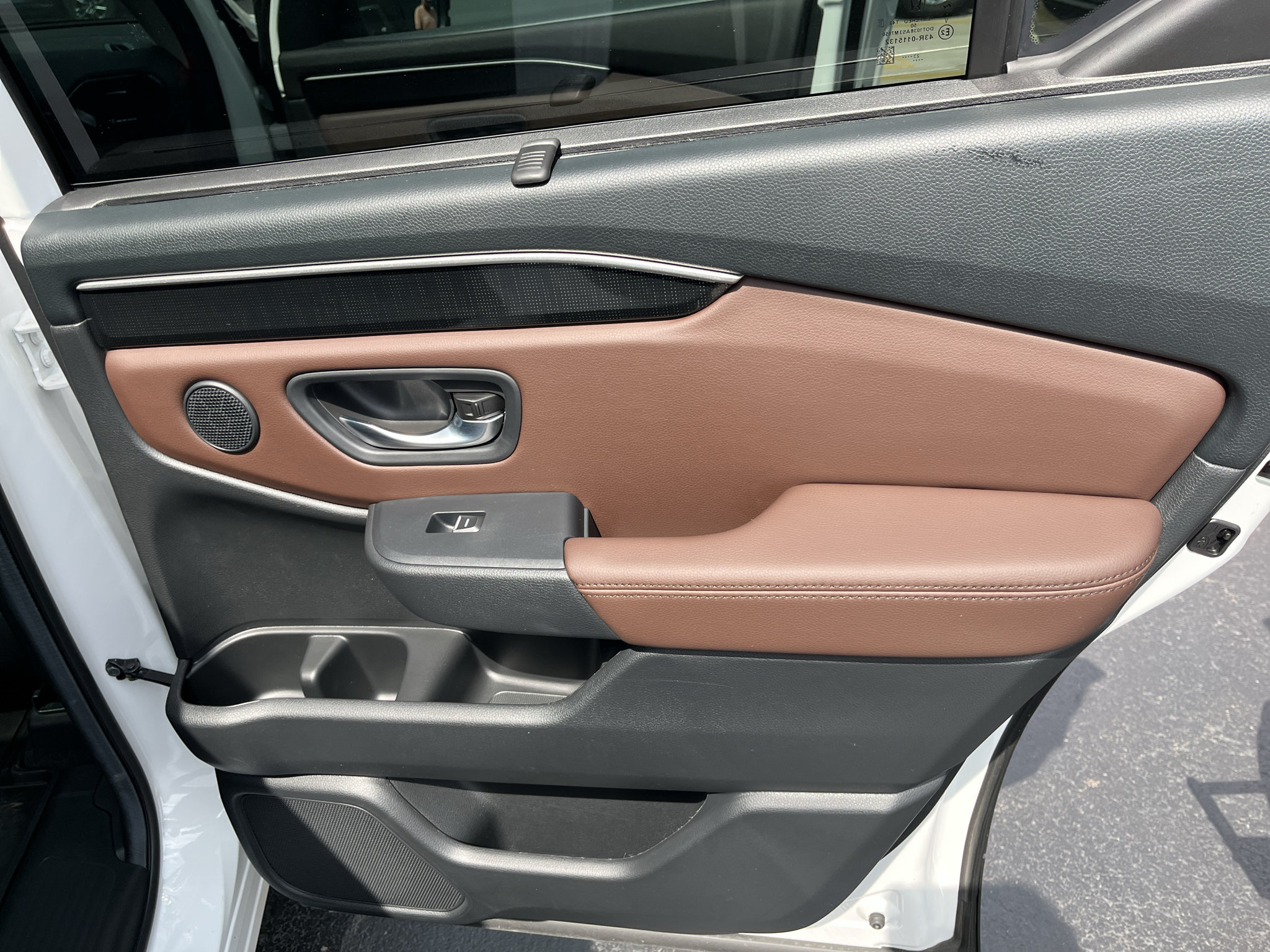 Used 2024 Honda Pilot Elite image 50