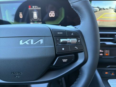 New 2026 Kia Sportage EX AWD/4WD image 36