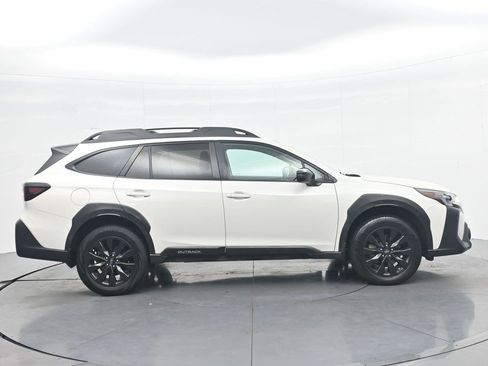 Used 2024 Subaru Outback Onyx Edition XT w/ Popular Package #2 AWD/4WD image 4