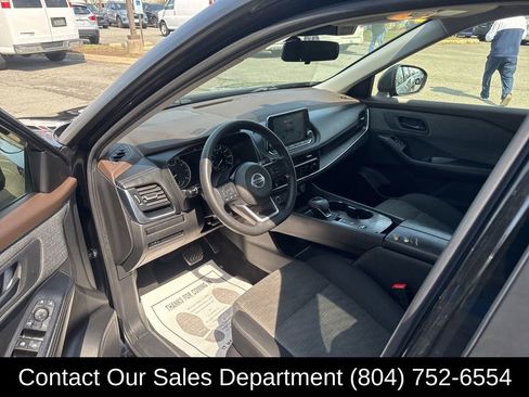 Used 2021 Nissan Rogue S image 11