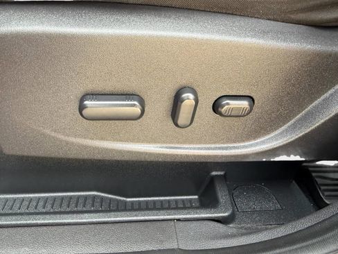 Used 2016 Ford Escape Titanium w/ Equipment Group 301A image 15