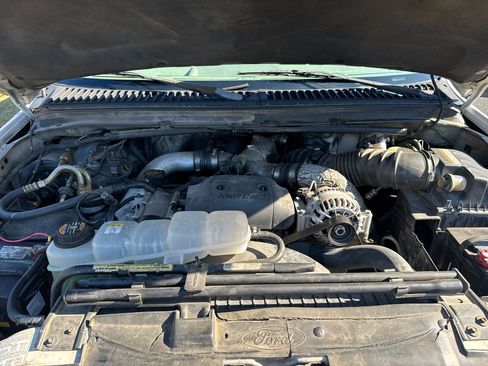 Used 2000 Ford F350 XL image 22
