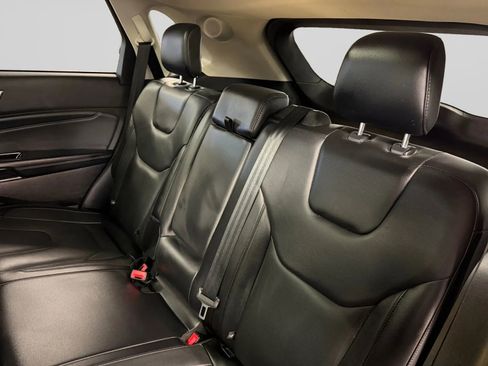 Used 2017 Ford Edge Titanium w/ Equipment Group 301A image 22