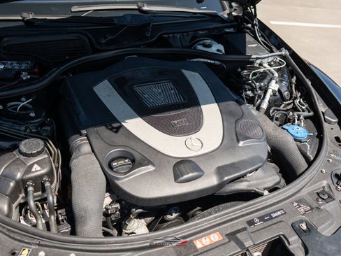 Used 2009 Mercedes-Benz CL 550 4MATIC image 44