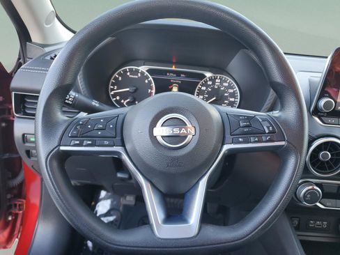 Used 2024 Nissan Sentra SV w/ Trunk Package image 17