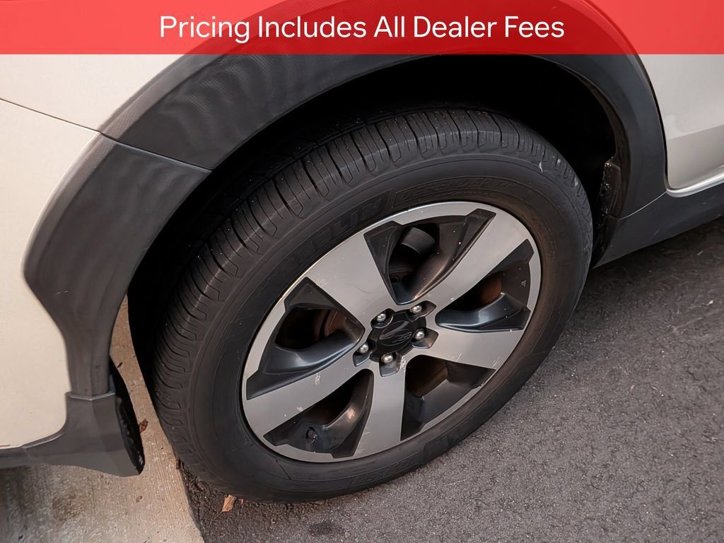 Used 2015 Subaru Crosstrek Touring w/ Popular Package #2 AWD/4WD image 8