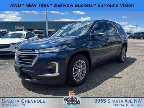 Used 2023 Chevrolet Traverse LT w/ Rear Camera Mirror Package AWD/4WD image 7
