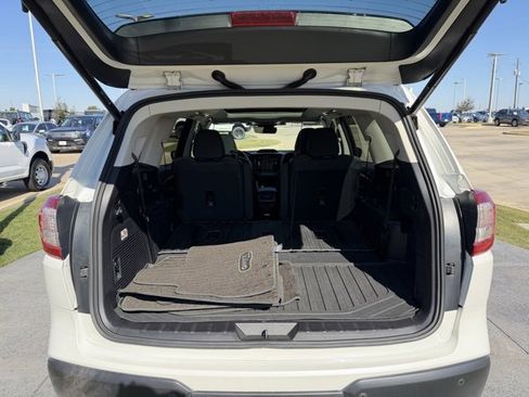Used 2023 Subaru Ascent Onyx Edition Limited image 7