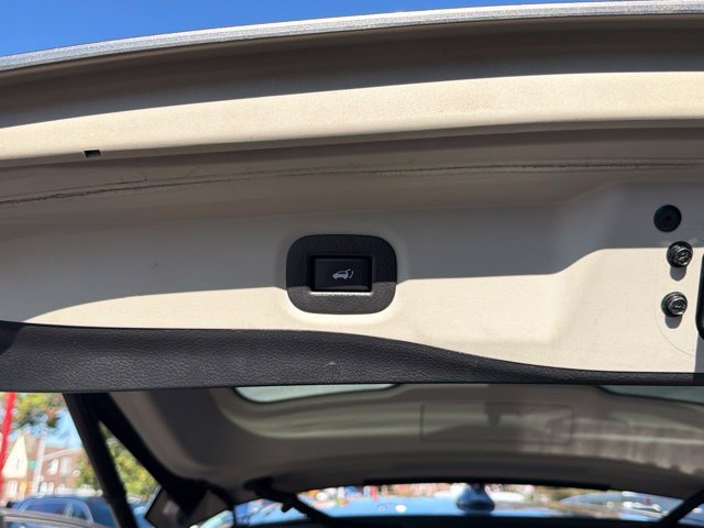 Used 2019 Nissan Rogue SV AWD/4WD image 23
