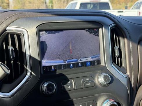 Used 2022 GMC Sierra 1500 Denali w/ Denali Reserve Package image 26