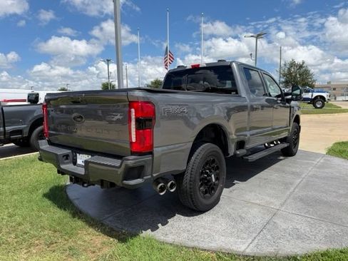 Used 2025 Ford F250 Lariat w/ Lariat Ultimate Package AWD/4WD image 6
