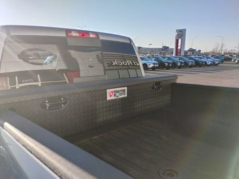 Used 2020 RAM 3500 Laramie AWD/4WD image 12