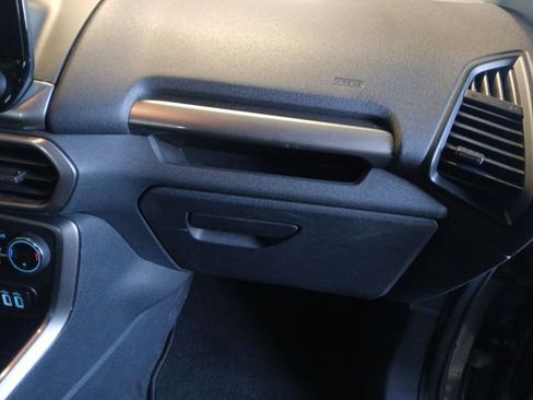 Used 2022 Ford EcoSport SE image 60