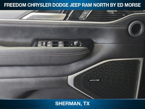 New 2026 Jeep Grand Wagoneer Limited AWD/4WD image 17
