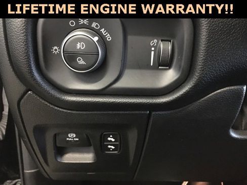 Used 2022 RAM 1500 Big Horn image 14