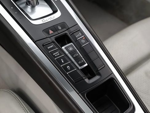 Used 2014 Porsche 911 Turbo AWD/4WD image 20