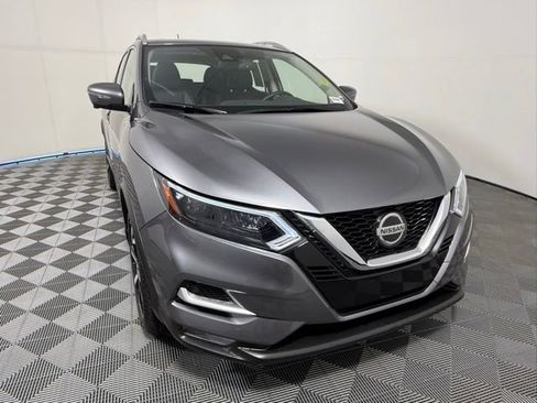 Used 2020 Nissan Rogue Sport SL w/ Premium Package image 8
