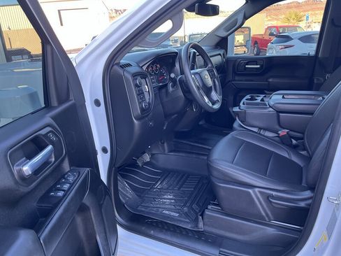 Used 2021 Chevrolet Silverado 2500 W/T w/ Gooseneck/5TH Wheel Package image 9