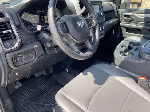 New 2023 RAM 5500 Tradesman RWD image 9