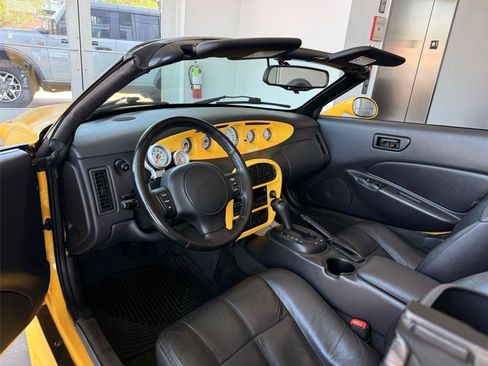 Used 1999 Plymouth Prowler RWD image 24
