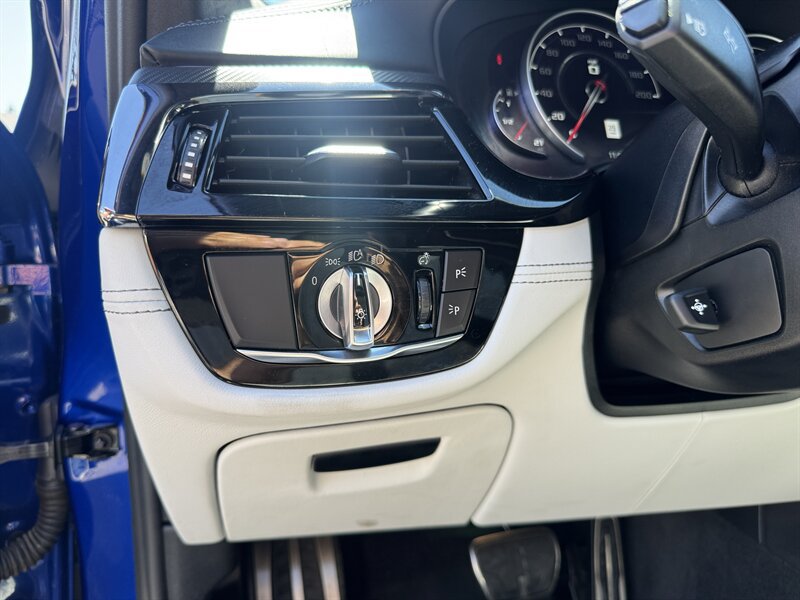 Used 2019 BMW M5 w/ Executive Package AWD/4WD image 25