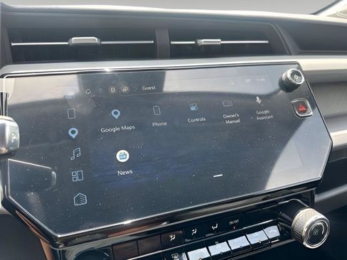 New 2027 Chevrolet Bolt LT FWD image 20