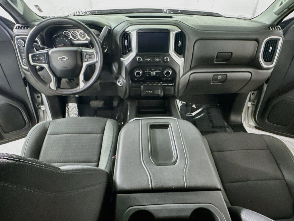 Used 2022 Chevrolet Silverado 1500 RST w/ Safety Package AWD/4WD image 18
