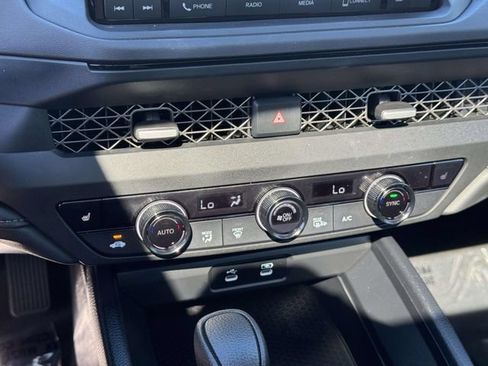 Certified 2023 Honda Accord EX image 28