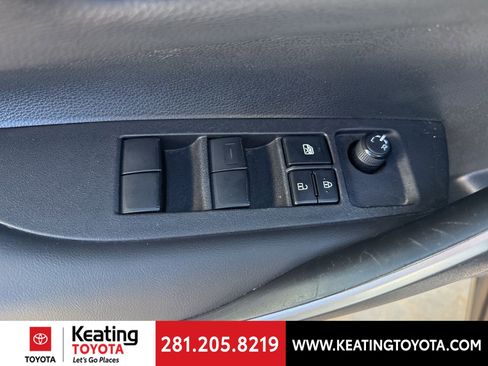 Used 2024 Toyota Corolla SE image 10