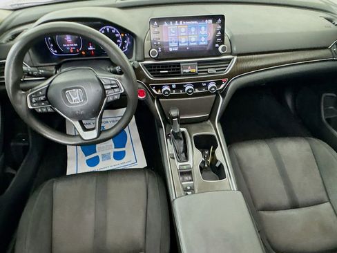 Used 2020 Honda Accord EX image 28