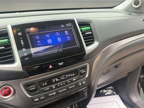 Used 2016 Honda Pilot EX-L image 17