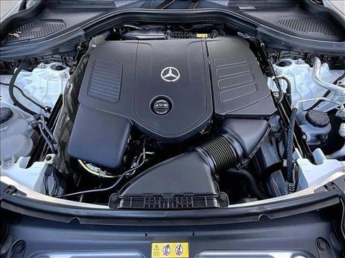 New 2026 Mercedes-Benz GLC 300 image 13