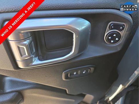 Used 2024 Jeep Wrangler Unlimited Rubicon image 15