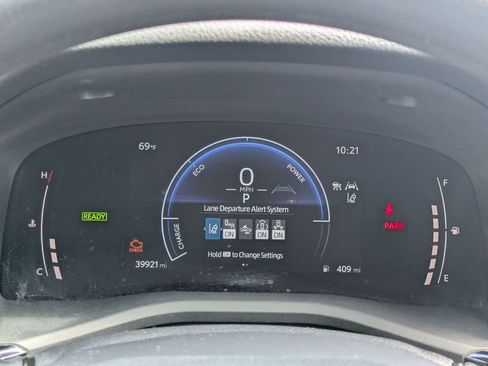 Used 2025 Toyota Camry LE FWD image 16
