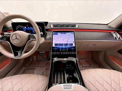 Certified 2022 Mercedes-Benz S 580 4MATIC Sedan image 13
