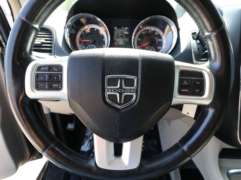 Used 2012 Dodge Grand Caravan Crew w/ Crew Value Pkg FWD image 15
