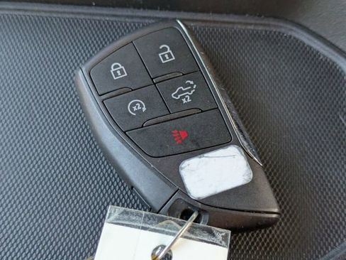 Used 2024 Chevrolet Silverado 2500 Custom w/ Custom Value Package image 31