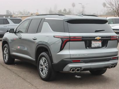 Used 2026 Chevrolet Traverse LT w/ Driver Confidence Package