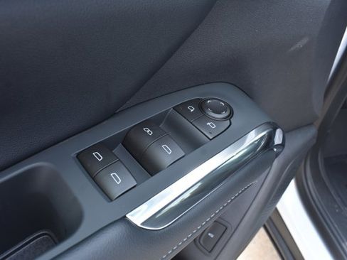 New 2026 Chevrolet Traverse LT w/ Midnight/Sport Edition FWD image 12