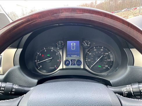 Used 2016 Lexus GX 460 w/ Premium Package image 18