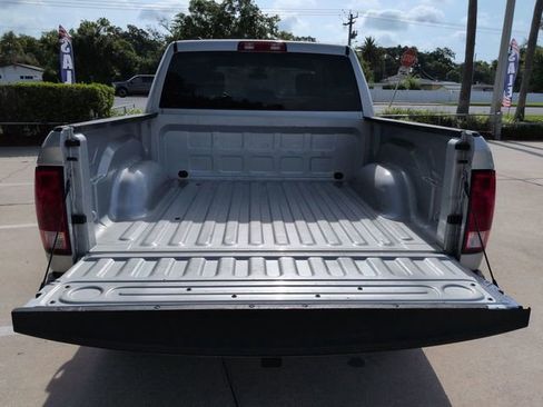 Used 2019 RAM 1500 Express AWD/4WD image 13