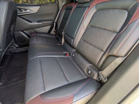 Used 2026 Chevrolet Equinox RS w/ Safety and Technology Package image 31